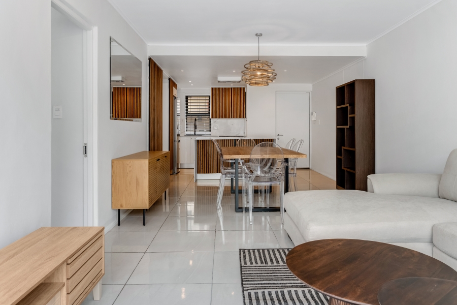 2 Bedroom Property for Sale in Sea Point Western Cape